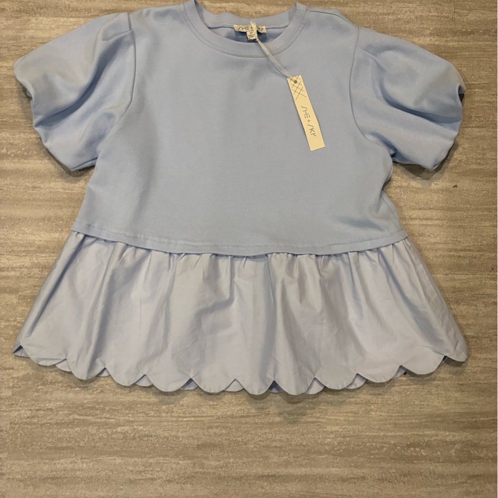 Charming Light Blue Scalloped Hem Top